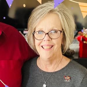 Meet your Posher, Carol